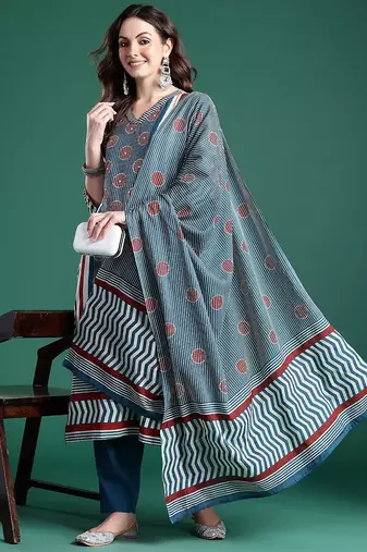 Striped Pure Cotton Kurta With Trousers & Dupatta