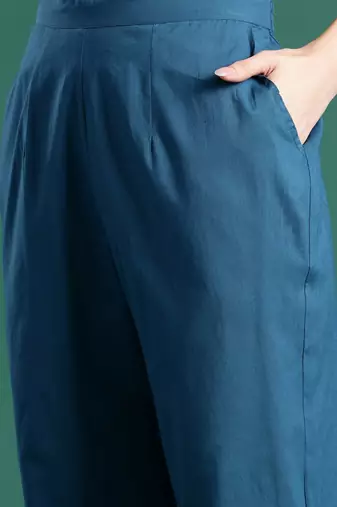 Striped Pure Cotton Kurta With Trousers & Dupatta