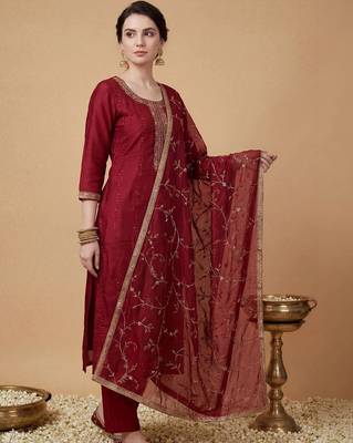 Women Ethnic Motifs Embroidered Regular Kurta with Trousers & With Dupatta 1