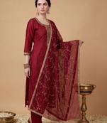 Women Ethnic Motifs Embroidered Regular Kurta with Trousers & With Dupatta
