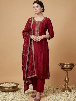 Women Ethnic Motifs Embroidered Regular Kurta with Trousers & With Dupatta 6