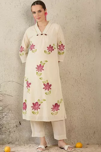 Women Floral Printed Regular Pure Cotton Straight Kurta with Trousers & Dupatta