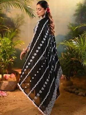 Women Floral Embroidered Cotton Kurta with Trousers & Dupatta 3
