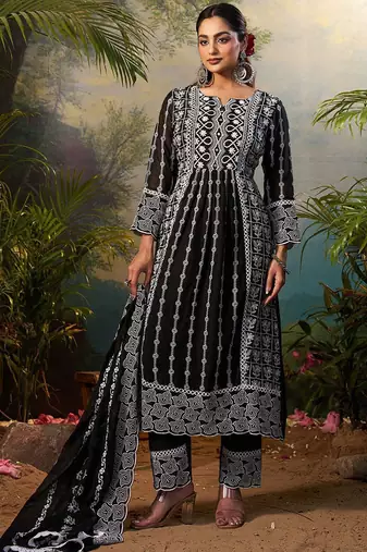 Women Floral Embroidered Cotton Kurta with Trousers & Dupatta