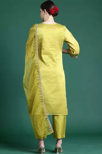 Women Ethnic Motifs Embroidered Regular Thread Work Kurta with Trousers & With Dupatta