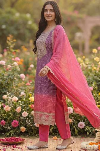 Women Ethnic Motifs Printed Regular Thread Work Kurta with Trousers & With Dupatta