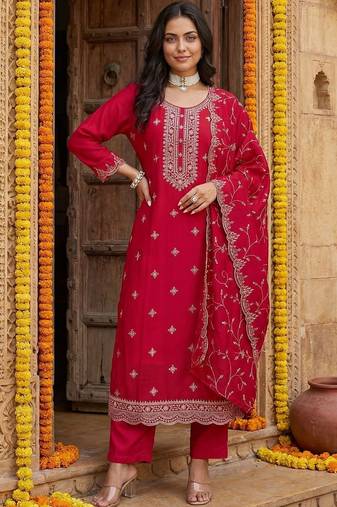 Women Ethnic Motifs Embroidered Regular Thread Work Kurta with Trousers & With Dupatta