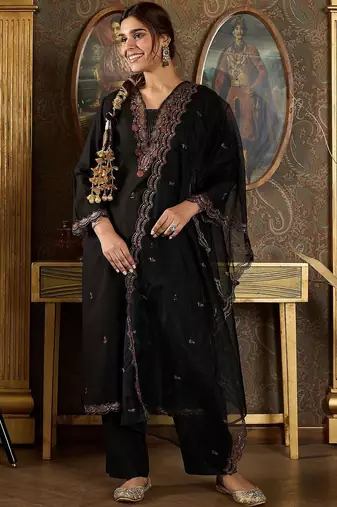 Women Ethnic Motifs Embroidered Regular Thread Work Kurta with Trousers & With Dupatta