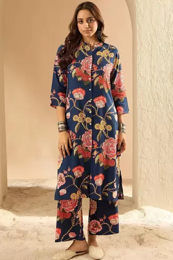 Women Floral Printed Regular Kurta with Palazzos