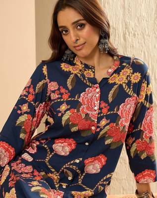 Women Floral Printed Regular Kurta with Palazzos 3