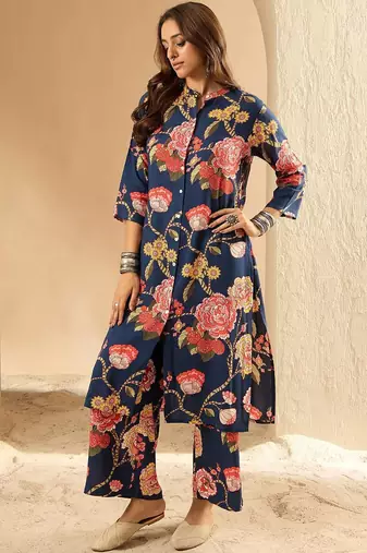 Women Floral Printed Regular Kurta with Palazzos