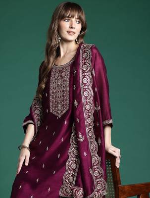 Ethnic Motifs Embroidered Sequinned Kurta with Trousers & With Dupatta 5