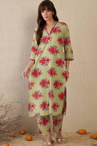 Women Floral Printed Regular Mirror Work Pure Cotton Kurta with Trousers