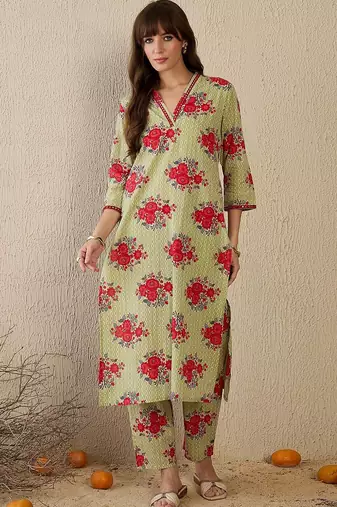 Women Floral Printed Regular Mirror Work Pure Cotton Kurta with Trousers