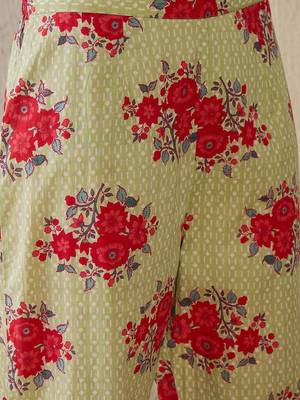 Women Floral Printed Regular Mirror Work Pure Cotton Kurta with Trousers 3