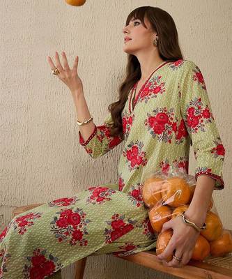 Women Floral Printed Regular Mirror Work Pure Cotton Kurta with Trousers 7