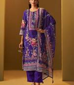 Women Floral Printed Regular Mirror Work Kurta with Trousers & With Dupatta