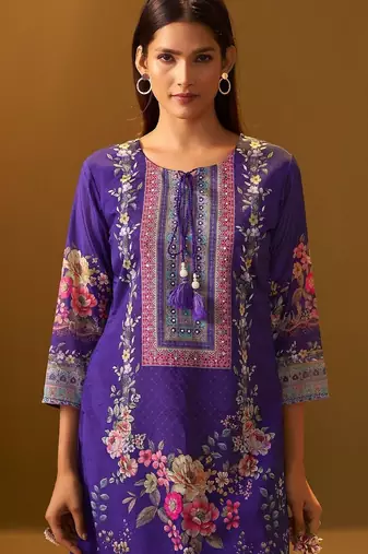 Women Floral Printed Regular Mirror Work Kurta with Trousers & With Dupatta
