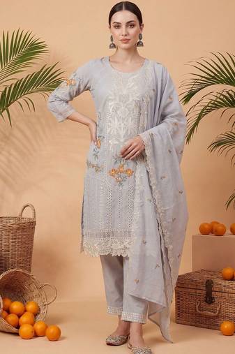 Women Floral Embroidered Regular Sequinned  Cotton Kurta with Trousers & With Dupatta