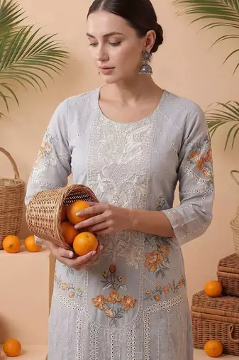 Women Floral Embroidered Regular Sequinned Pure Cotton Kurta with Trousers & With Dupatta