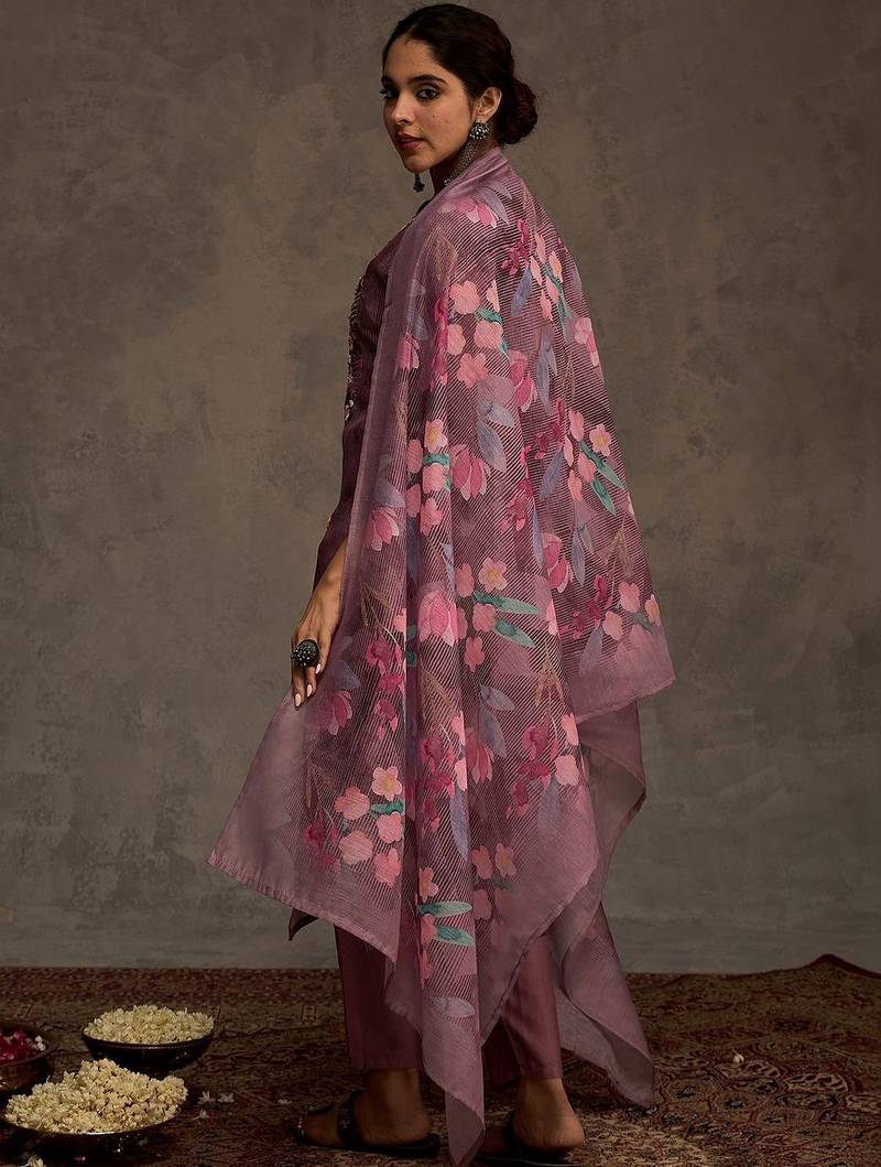 Women Floral Embroidered Regular Thread Work Chanderi Cotton Kurta with Trousers & With Dupatta