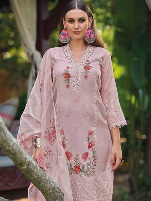 Women Floral Embroidered Regular Thread Work Kurta with Trousers & With Dupatta 2