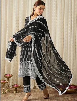 Women Ethnic Motifs Embroidered Regular Thread Work Pure Cotton Kurta with Trousers & With Dupatta 1