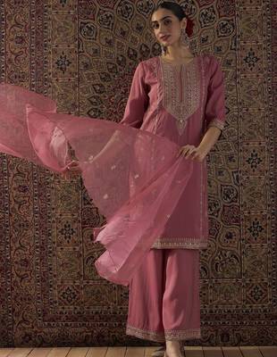 Ethnic Motifs Embroidered Notch Neck Zari Kurta With Palazzos & Dupatta 1