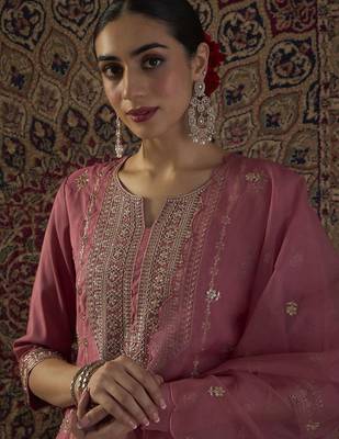 Ethnic Motifs Embroidered Notch Neck Zari Kurta With Palazzos & Dupatta 2