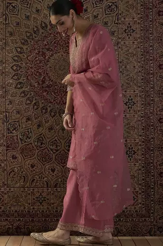 Ethnic Motifs Embroidered Notch Neck Zari Kurta With Palazzos & Dupatta