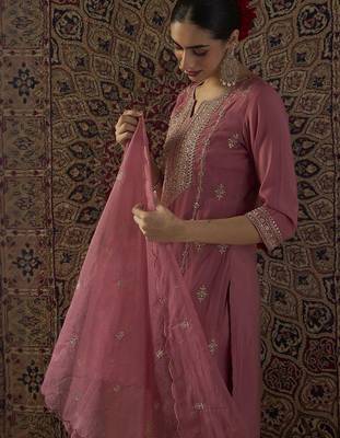 Ethnic Motifs Embroidered Notch Neck Zari Kurta With Palazzos & Dupatta 6