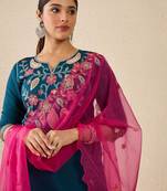 Women Ethnic Motifs Printed Kurta with Trousers & Dupatta