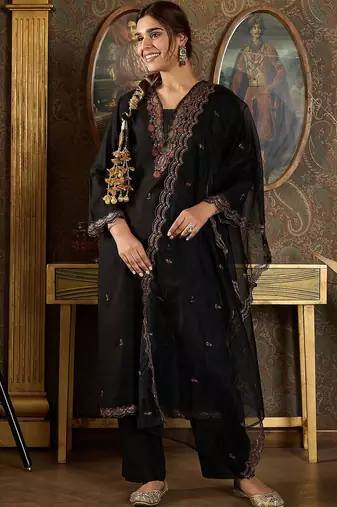 Ethnic Motifs Embroidered Thread Work Kurta with Trousers & Dupatta