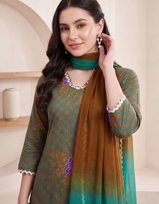 Women Ethnic Motifs Printed Regular Pure Cotton Kurta with Trousers & With Dupatta 2