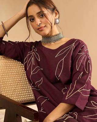 Women Ethnic Motifs Embroidered Regular Thread Work Pure Cotton Kurta with Trousers 2