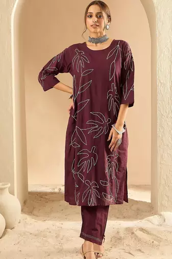 Women Ethnic Motifs Embroidered Regular Thread Work Pure Cotton Kurta with Trousers