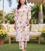 Women Floral Printed Regular Pure Cotton Kurta with Trousers