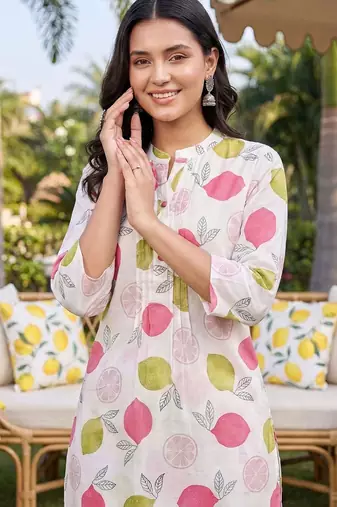 Women Floral Printed Regular Pure Cotton Kurta with Trousers