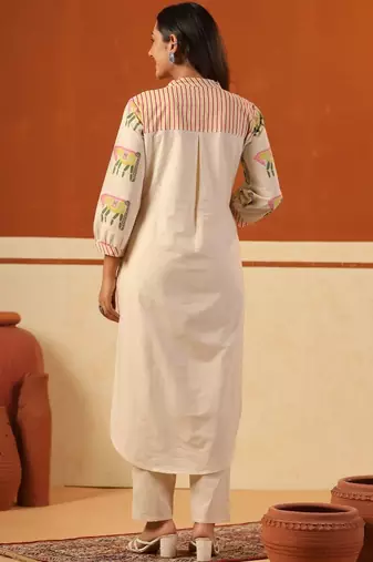 Women Ethnic Motifs Printed Regular Pure Cotton Kurta with Trousers