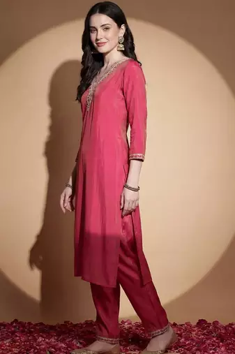 Women Ethnic Motifs Embroidered Regular Kurta with Trousers
