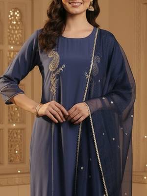 Women Paisley Embroidered Regular Sequinned Kurta with Trousers & With Dupatta 3