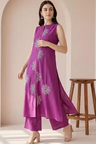 Women Ethnic Motifs Embroidered Regular Thread Work Pure Cotton Kurta with Palazzos