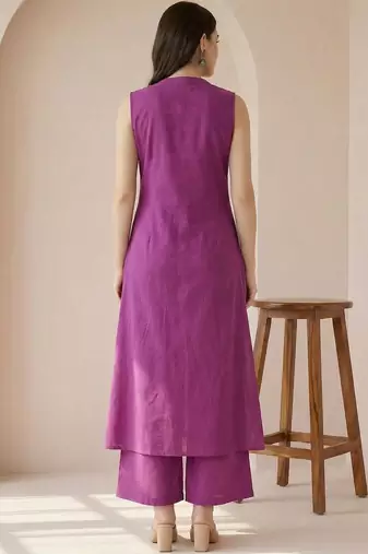 Women Ethnic Motifs Embroidered Regular Thread Work Pure Cotton Kurta with Palazzos