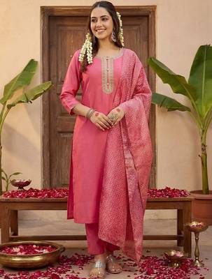 Women Ethnic Motifs Embroidered Regular Thread Work Kurta with Trousers & With Dupatta 4