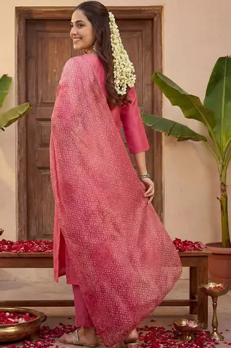 Women Ethnic Motifs Embroidered Regular Thread Work Kurta with Trousers & With Dupatta