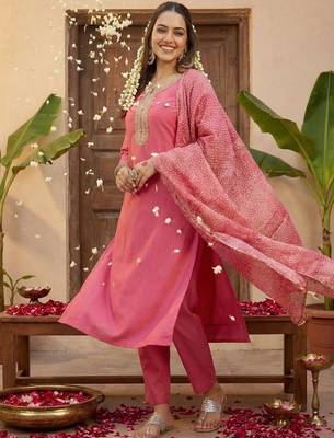 Women Ethnic Motifs Embroidered Regular Thread Work Kurta with Trousers & With Dupatta 6