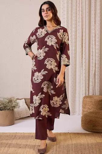 Women Floral Printed Kurta with Trousers & Dupatta