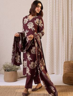Women Floral Printed Kurta with Trousers & Dupatta 5