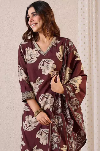 Women Floral Printed Kurta with Trousers & Dupatta