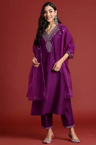 Women Ethnic Motifs Embroidered Kurta with Trousers & Dupatta